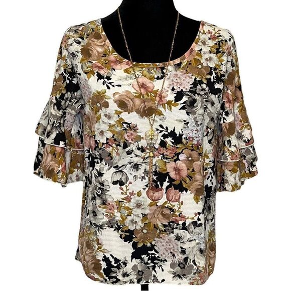 NWT Free Kisses Ivory Pink Black Floral Bell Sleeve Attached Necklace Top Size M - Picture 1 of 9